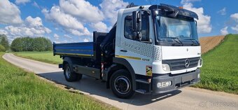 Mercedes Atego 1218 trojstranný sklápač s hydraulickou rukou - 8