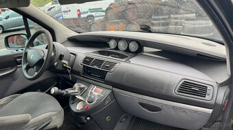 Peugeot 807 na náhradní díly - 8