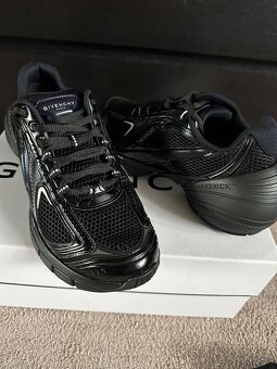 Givenchy - original - 8