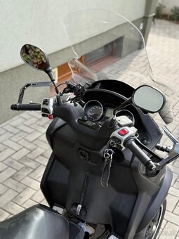 Piaggio MP3 Sport Touring LT500 - 8