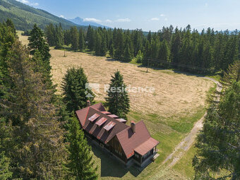 Chata zasadená do liptovskej prírody - 8