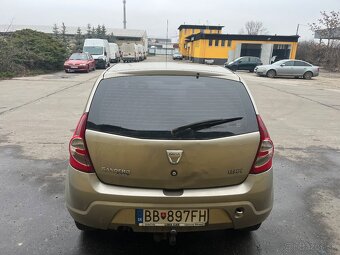 Dacia Sandero 1,4 /50 KW benzín - 8