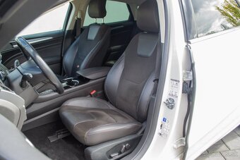 Ford Mondeo 2.0 Hybrid Titanium ODPOČET DPH - 8