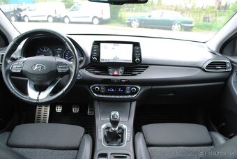 HYUNDAI I30 FASTBACK - PREDAJ AJ NA SPLÁTKY - 8