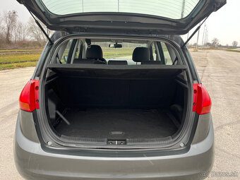 Kia Venga 1.4 benzin vision r.v 2011 - 8