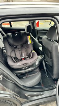 BMW X1 20dXdrive 135kw Sportline - 8