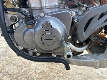 Yamaha yz450f - 8