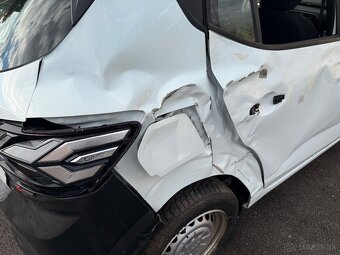 Dacia Sandero - 8