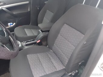 Predám škoda Octavia 2 facelift 1.6 TDI,77 kw. - 8