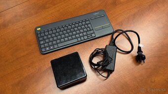 Intel NUC 7 Essentials Kit + Logitech Touch Keyboard K400 - 8