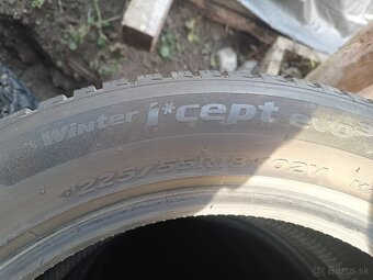 Hankook Winter icept Evo3 X W330A 225/55 R18 102V - 8