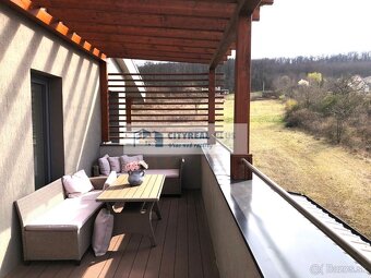 Na predaj nadštandardné apartmány s krásnym výhľadom v obci - 8