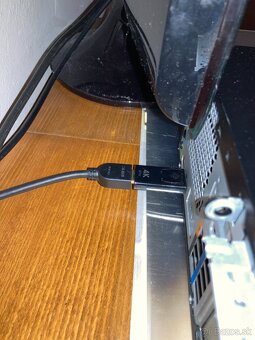 HP Z2 G4 SFF Workstation a monitor SAMSUNG 27 T260 - 8
