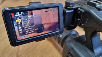 SONY NEX-EA50 + stabilizátor Flycam s vestou - 8