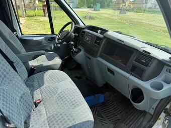 Ford Transit L2h2 2.2tdci 2013 - 8