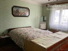 Dve stavebne parcely s rozhlohou 2025 m² s rodinnym domom - 8