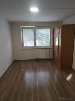 1 izbový byt - 8