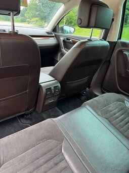 Volkswagen Passat 2.0 TDI BMT Comfortline 4MOTION Business - 8