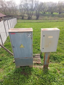 Predám stavebný pozemok so STAVEBNÝM POVOLENÍM 961 m2 - 8