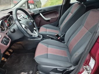 Ford Fiesta 1.25i 60 kW 5°manuál - 8