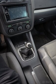 Volkswagen Golf V - 8