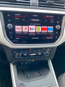 Seat Arona - 8