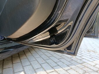 BMW 320 Si ANTERA - 8
