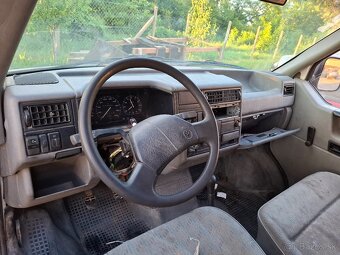 Volkswagen Transporter T4 2.4D - 8