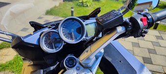 YAMAHA FJR 1300i - 8
