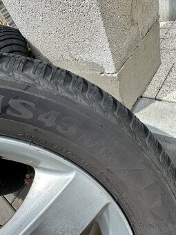 Kumho Solus 4S HA32 205/55 R16 91H - 8