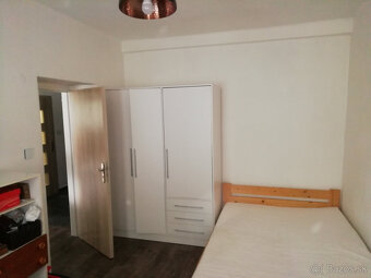 Prenájom 2 izb (64 m2) na ulici Trieda SNP - 8