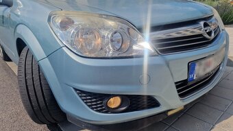 Opel Astra H Caravan 1.7cdti. 90kw. 2009 - 8