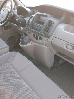 Opel vivaro long 2,0dci - 8