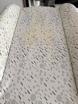 Prebalovaci pult s vanickou - 8