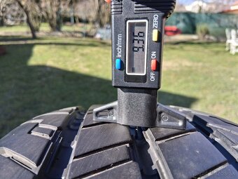 215/65 r16C letne pneumatiky - 8