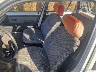 Peugeot 205 GRD - 8