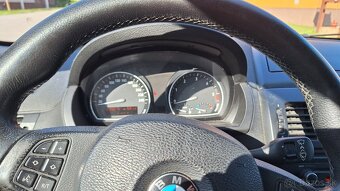 BMW X3 xDrive20d (2009) - 8