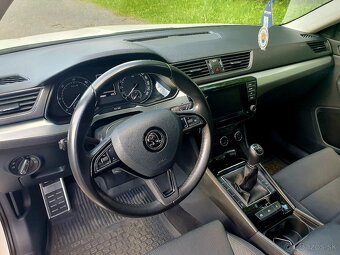Skoda Superb combi 2.0 tdi 110kw r.v 2016 - 8