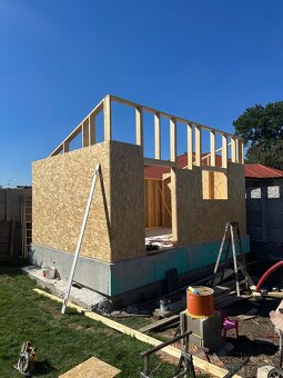 Drevodomčeky a vstavané garáže – výroba na mieru - 8