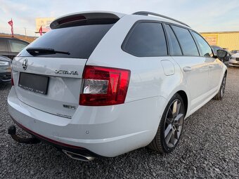 Škoda Octavia Combi 2.0 TDI DPF RS DSG - 8