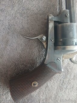 Revolver Lefaucheux - 8
