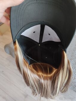 čierna šiltovka s parochňou - 8