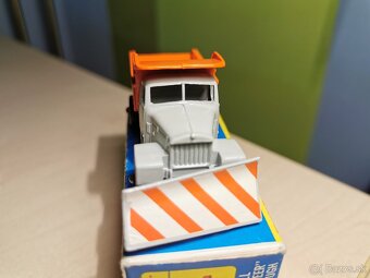 Matchbox lesney regular wheels Pluh - 8