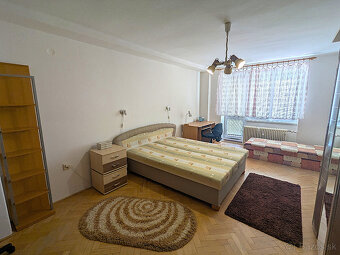 Tehlový, 2 izb blízko historického CENTRA, zariadený, balkón - 8