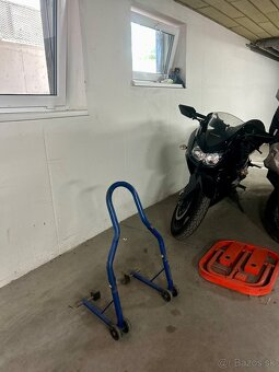 Kawasaki Ninja 250r - 8