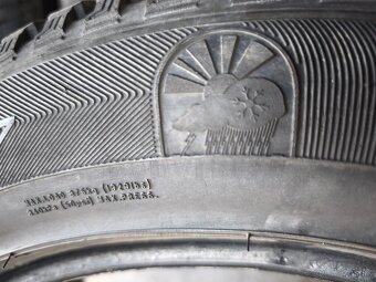 235/55 r17 celoročné pneumatiky GOOD YEAR 8mm - 8