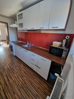 2-izbový prerobený byt 58 m² – Prievidza, REZERVOVANÉ - 8