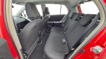 Toyota Yaris 1.3 2011 - 8