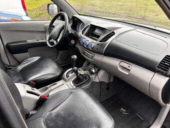 MITSUBISHI L200 4X4 AUTOMAT - 8