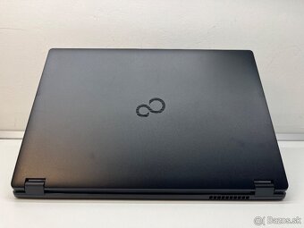 Fujitsu LifeBook E5511 15.6" i5-1135G7/16GB/512GB/FHD/IPS - 8
